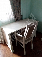 Стол письменный и стул белый